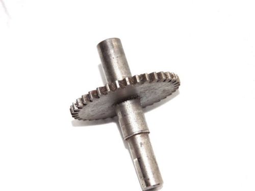 Stenner MP6Q00D Motor Shaft with Gear for Adjustable Rate Models